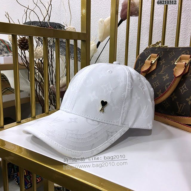 LV男女同款帽子 路易威登絲綿愛心經典印花鴨舌帽棒球帽  mm1399